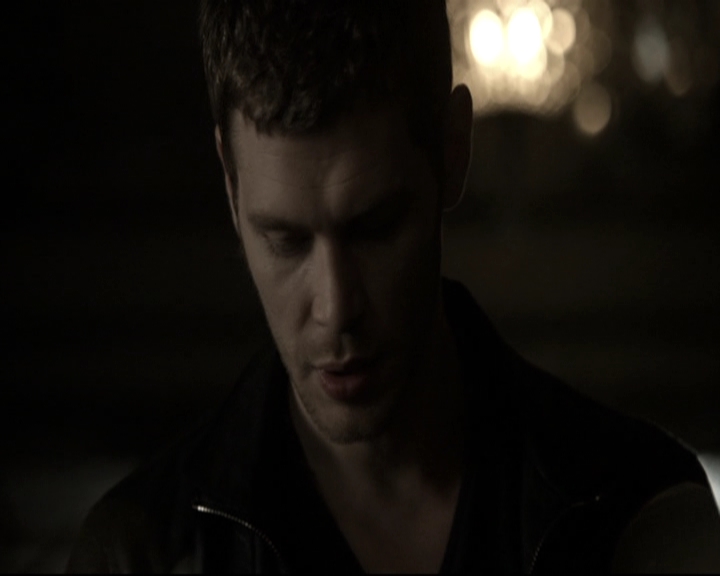 VampireDiariesWorld-dot-nl_TheOriginals-2x03EveryMothersSon0456.jpg