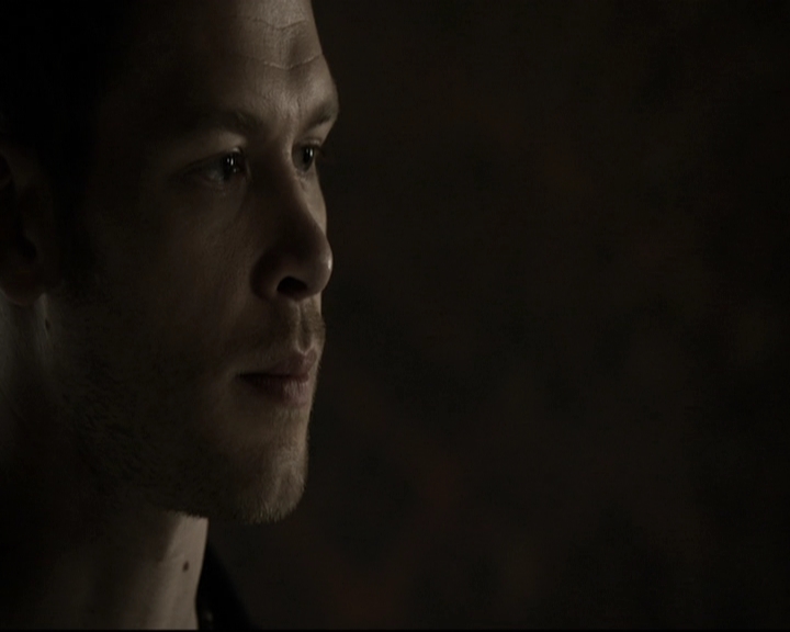 VampireDiariesWorld-dot-nl_TheOriginals-2x03EveryMothersSon0506.jpg