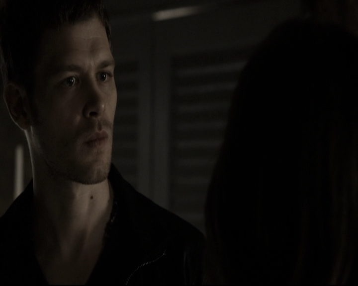 VampireDiariesWorld-dot-nl_TheOriginals-2x03EveryMothersSon0525.jpg