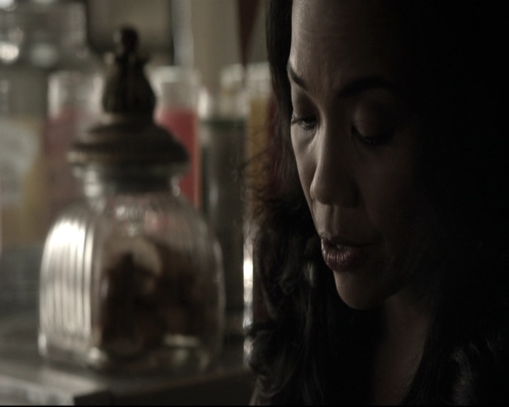 VampireDiariesWorld-dot-nl_TheOriginals-2x03EveryMothersSon0587.jpg