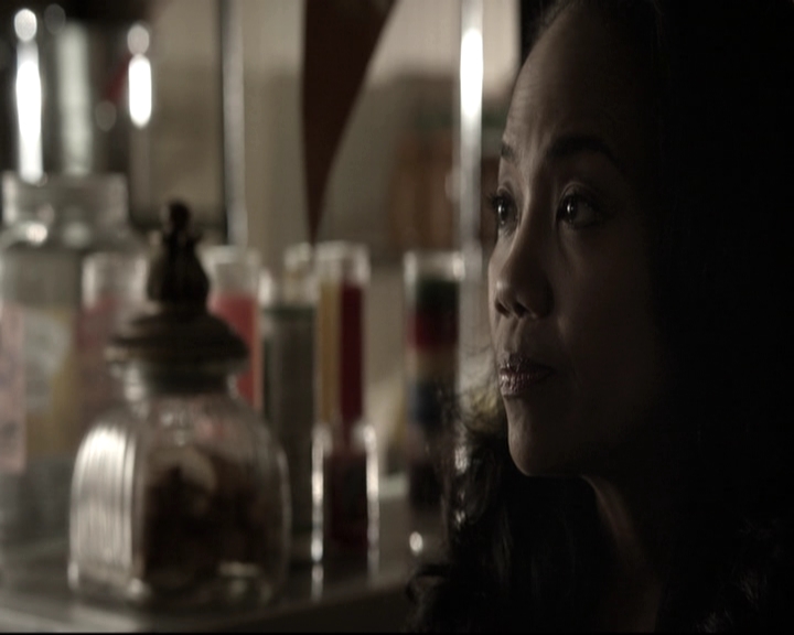 VampireDiariesWorld-dot-nl_TheOriginals-2x03EveryMothersSon0633.jpg