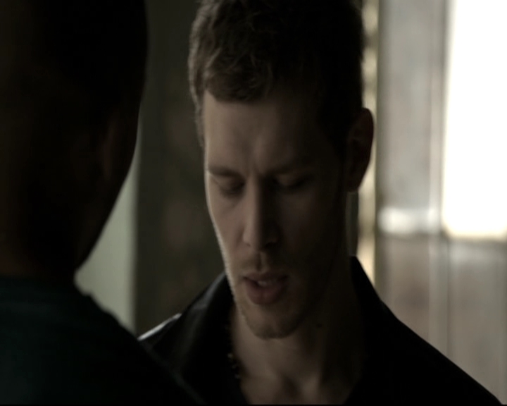 VampireDiariesWorld-dot-nl_TheOriginals-2x03EveryMothersSon0807.jpg