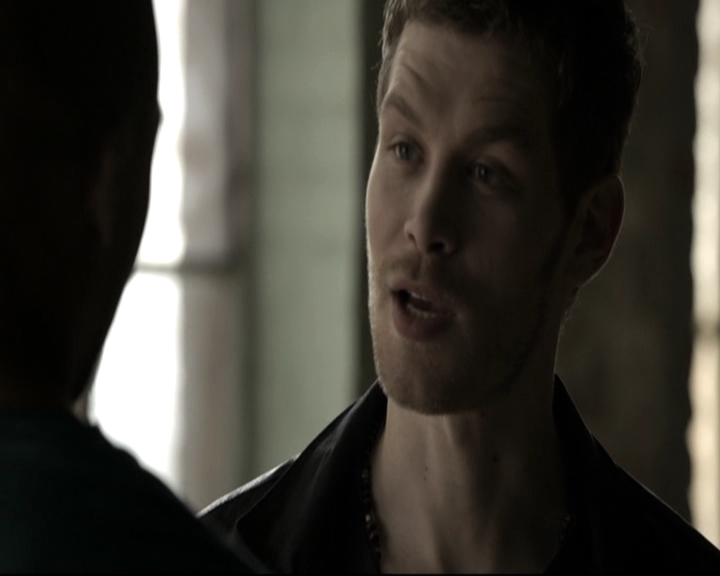 VampireDiariesWorld-dot-nl_TheOriginals-2x03EveryMothersSon0813.jpg