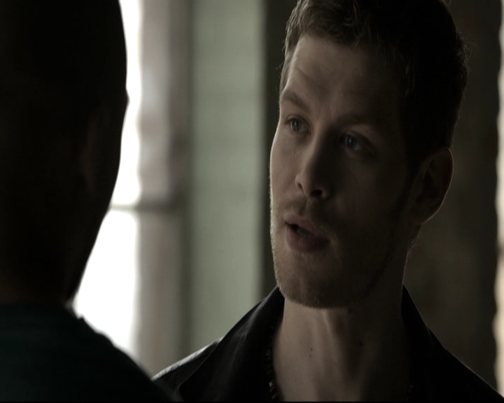 VampireDiariesWorld-dot-nl_TheOriginals-2x03EveryMothersSon0814.jpg