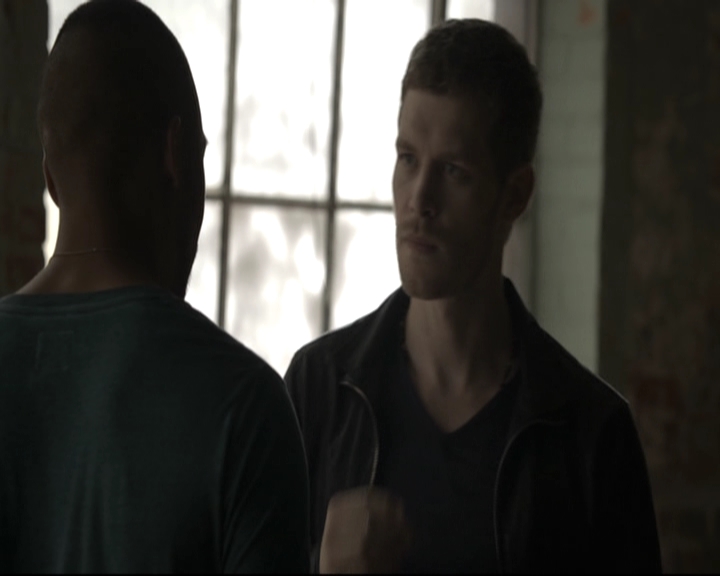 VampireDiariesWorld-dot-nl_TheOriginals-2x03EveryMothersSon0822.jpg