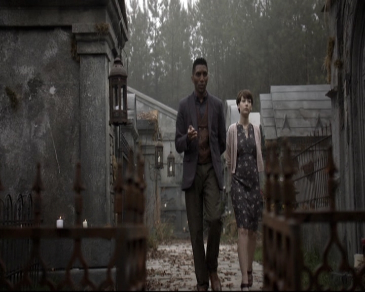 VampireDiariesWorld-dot-nl_TheOriginals-2x03EveryMothersSon0827.jpg