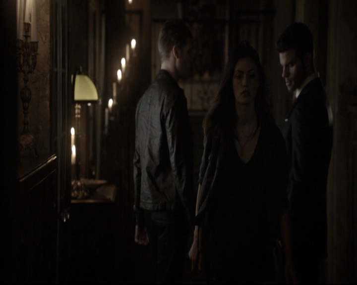 VampireDiariesWorld-dot-nl_TheOriginals-2x03EveryMothersSon0927.jpg