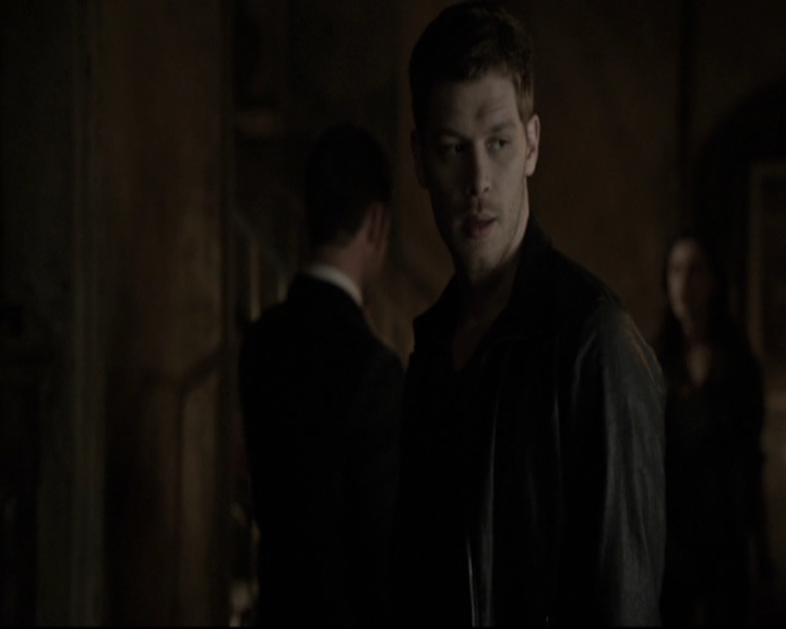 VampireDiariesWorld-dot-nl_TheOriginals-2x03EveryMothersSon0930.jpg