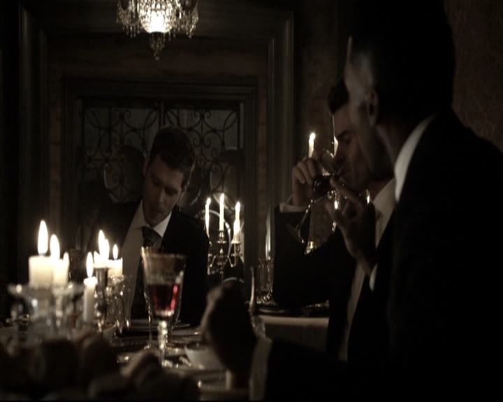 VampireDiariesWorld-dot-nl_TheOriginals-2x03EveryMothersSon1326.jpg