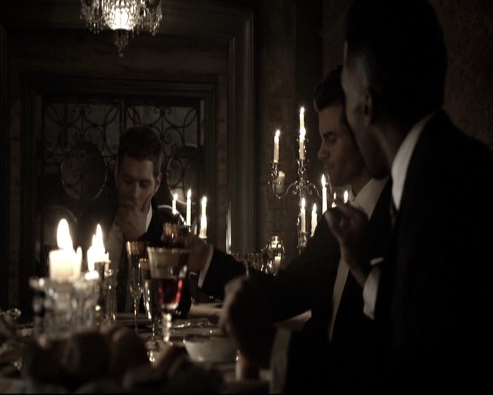 VampireDiariesWorld-dot-nl_TheOriginals-2x03EveryMothersSon1327.jpg