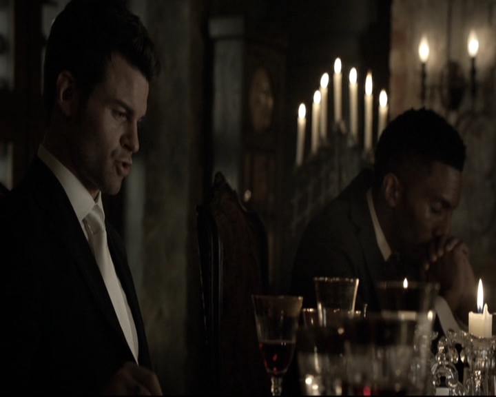 VampireDiariesWorld-dot-nl_TheOriginals-2x03EveryMothersSon1361.jpg