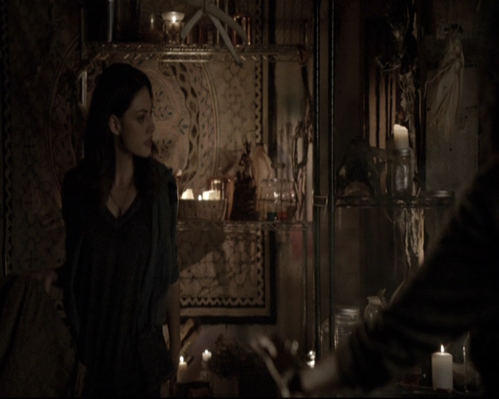 VampireDiariesWorld-dot-nl_TheOriginals-2x03EveryMothersSon1403.jpg