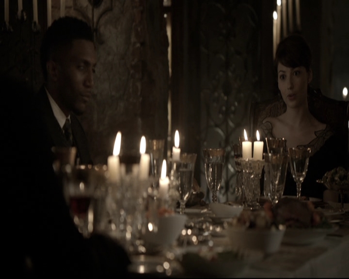 VampireDiariesWorld-dot-nl_TheOriginals-2x03EveryMothersSon1483.jpg