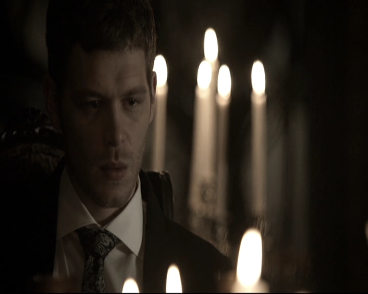 VampireDiariesWorld-dot-nl_TheOriginals-2x03EveryMothersSon1514.jpg