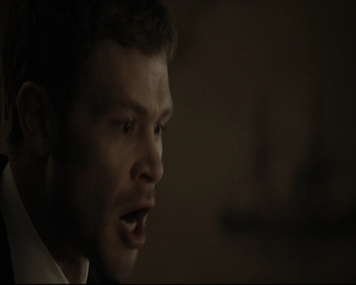 VampireDiariesWorld-dot-nl_TheOriginals-2x03EveryMothersSon1638.jpg