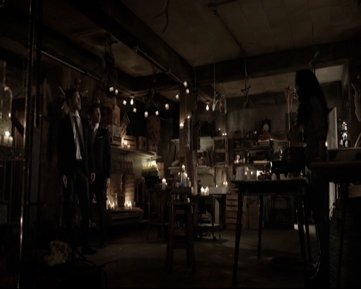 VampireDiariesWorld-dot-nl_TheOriginals-2x03EveryMothersSon1915.jpg