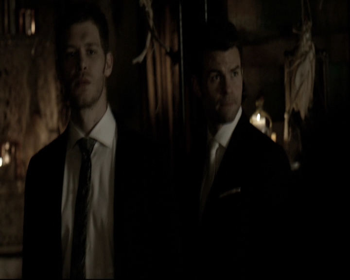 VampireDiariesWorld-dot-nl_TheOriginals-2x03EveryMothersSon1923.jpg