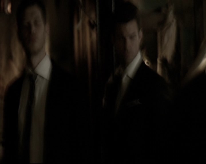 VampireDiariesWorld-dot-nl_TheOriginals-2x03EveryMothersSon1938.jpg