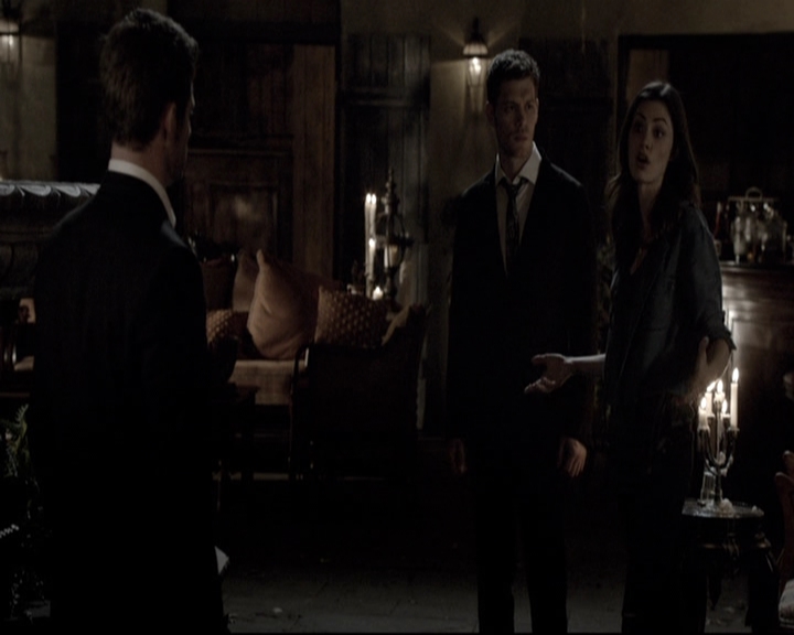 VampireDiariesWorld-dot-nl_TheOriginals-2x03EveryMothersSon1982.jpg