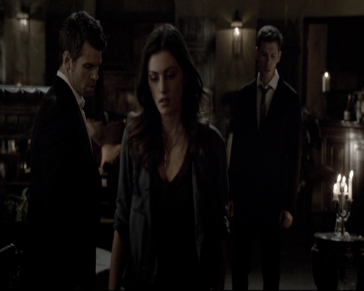 VampireDiariesWorld-dot-nl_TheOriginals-2x03EveryMothersSon1985.jpg