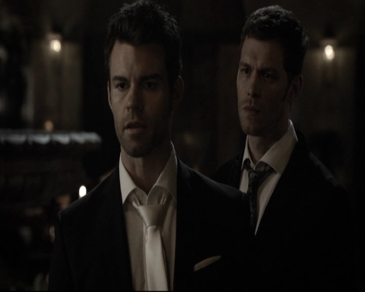 VampireDiariesWorld-dot-nl_TheOriginals-2x03EveryMothersSon2018.jpg