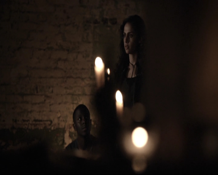 VampireDiariesWorld-dot-nl_TheOriginals-2x03EveryMothersSon2175.jpg