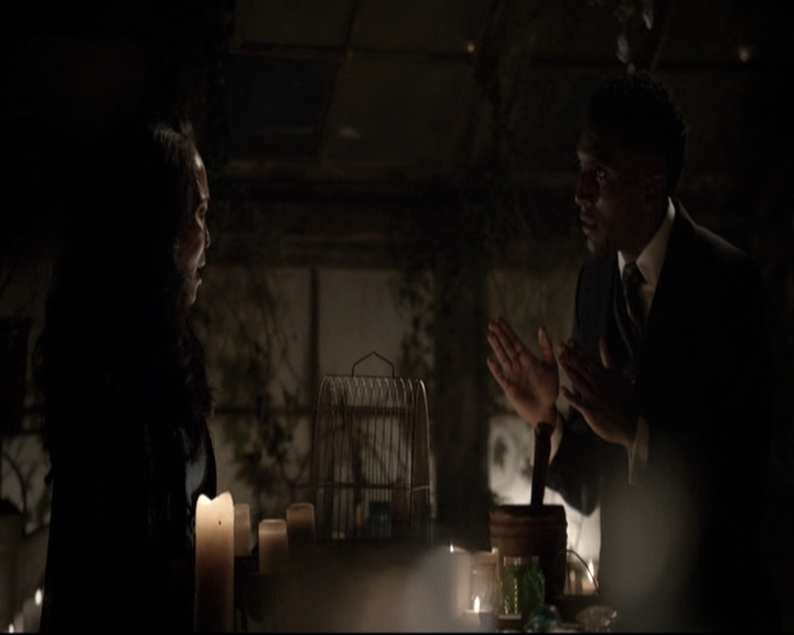 VampireDiariesWorld-dot-nl_TheOriginals-2x03EveryMothersSon2208.jpg