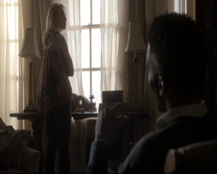 VampireDiariesWorld-dot-nl_TheOriginals-2x04LiveAndLetDie0145.jpg