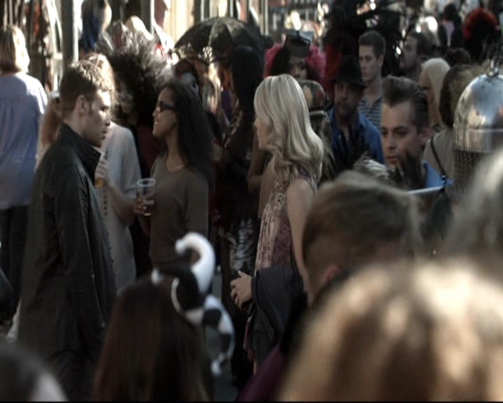 VampireDiariesWorld-dot-nl_TheOriginals-2x04LiveAndLetDie0355.jpg