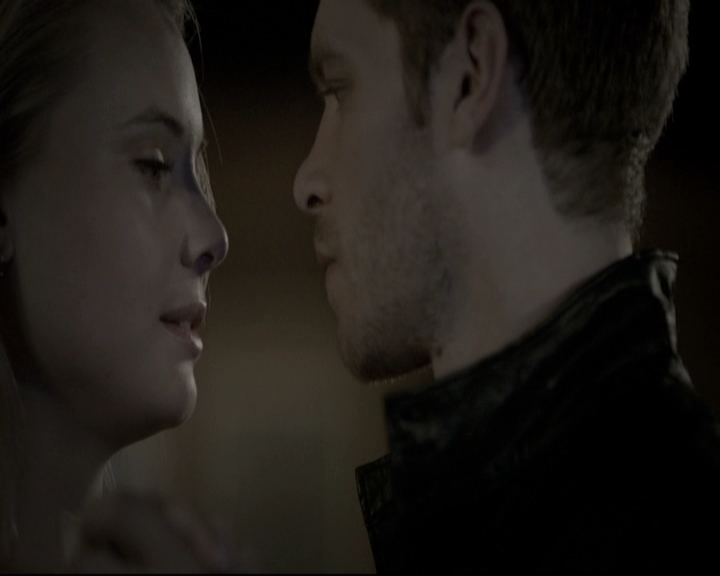 VampireDiariesWorld-dot-nl_TheOriginals-2x04LiveAndLetDie1154.jpg