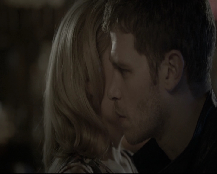 VampireDiariesWorld-dot-nl_TheOriginals-2x04LiveAndLetDie1163.jpg