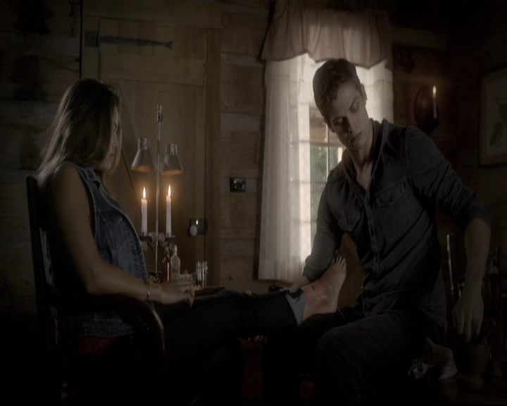 VampireDiariesWorld-dot-nl_TheOriginals-2x04LiveAndLetDie1202.jpg