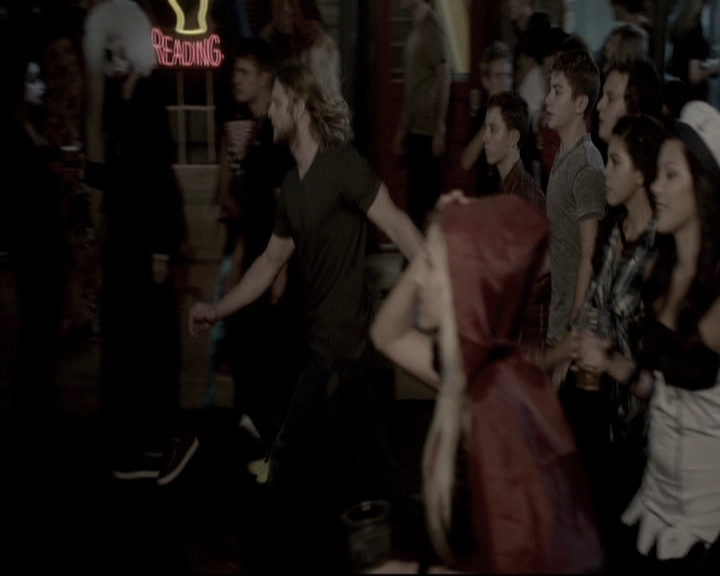 VampireDiariesWorld-dot-nl_TheOriginals-2x04LiveAndLetDie1468.jpg