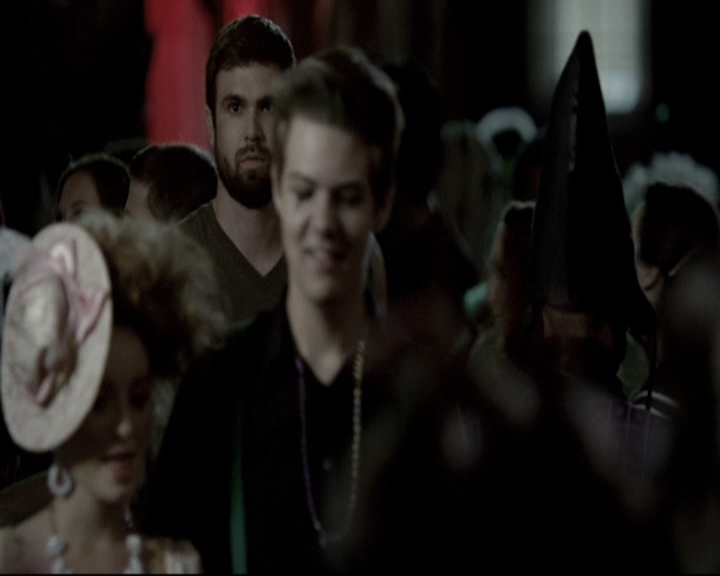 VampireDiariesWorld-dot-nl_TheOriginals-2x04LiveAndLetDie1472.jpg