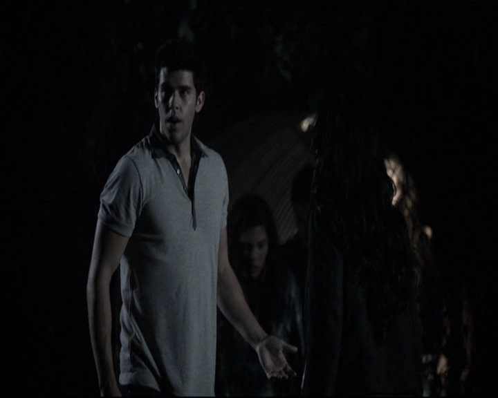 VampireDiariesWorld-dot-nl_TheOriginals-2x04LiveAndLetDie1529.jpg