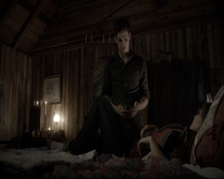 VampireDiariesWorld-dot-nl_TheOriginals-2x04LiveAndLetDie1708.jpg