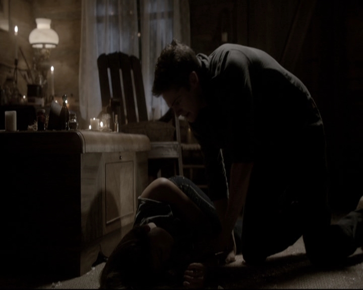 VampireDiariesWorld-dot-nl_TheOriginals-2x04LiveAndLetDie1817.jpg