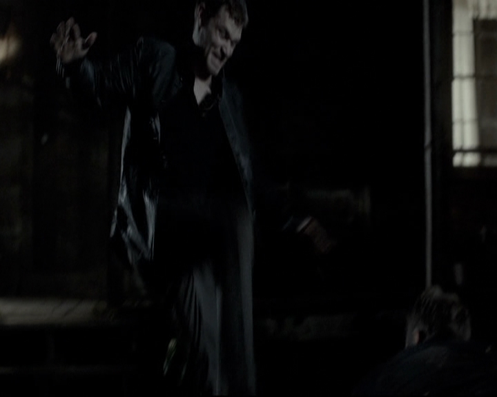 VampireDiariesWorld-dot-nl_TheOriginals-2x04LiveAndLetDie1897.jpg