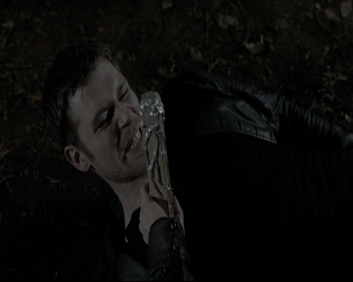 VampireDiariesWorld-dot-nl_TheOriginals-2x04LiveAndLetDie1929.jpg