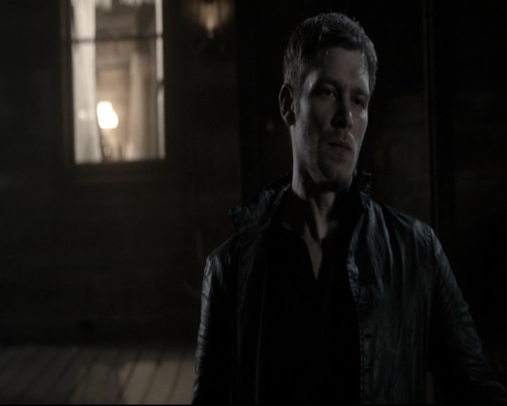 VampireDiariesWorld-dot-nl_TheOriginals-2x04LiveAndLetDie1938.jpg