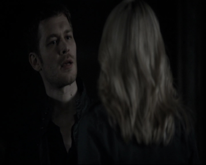 VampireDiariesWorld-dot-nl_TheOriginals-2x04LiveAndLetDie1961.jpg