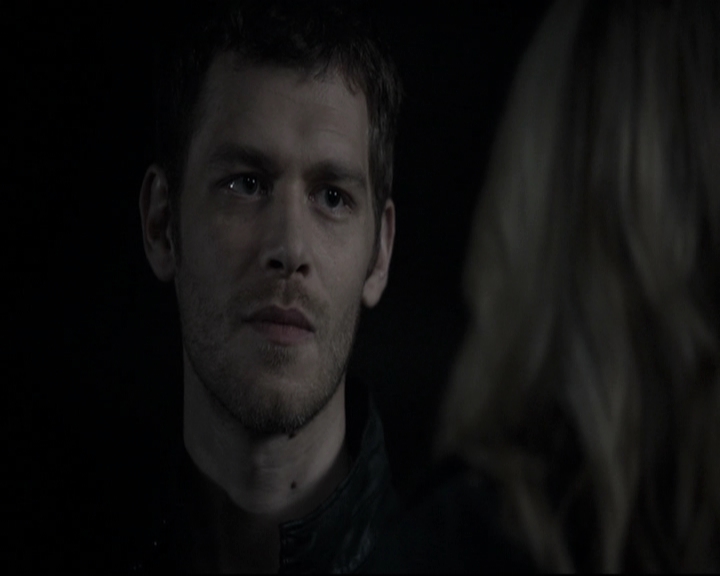 VampireDiariesWorld-dot-nl_TheOriginals-2x04LiveAndLetDie1982.jpg