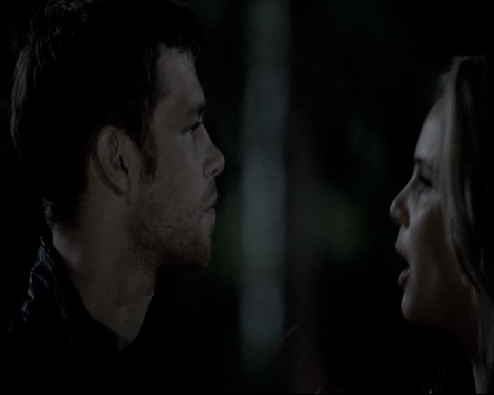 VampireDiariesWorld-dot-nl_TheOriginals-2x04LiveAndLetDie1984.jpg