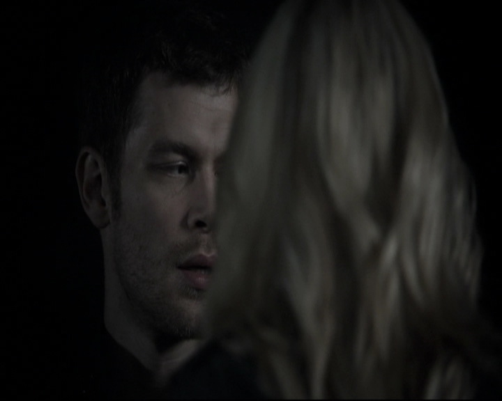 VampireDiariesWorld-dot-nl_TheOriginals-2x04LiveAndLetDie1990.jpg