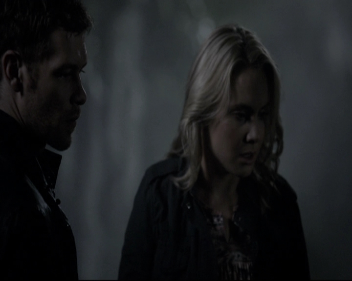 VampireDiariesWorld-dot-nl_TheOriginals-2x04LiveAndLetDie2006.jpg