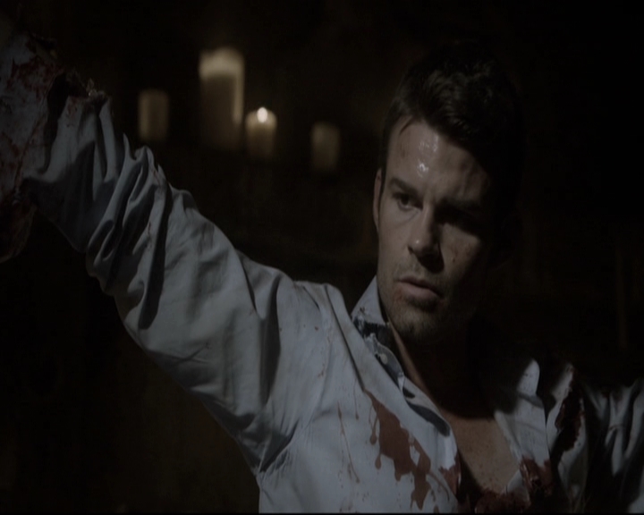 VampireDiariesWorld-dot-nl_TheOriginals-2x04LiveAndLetDie2256.jpg