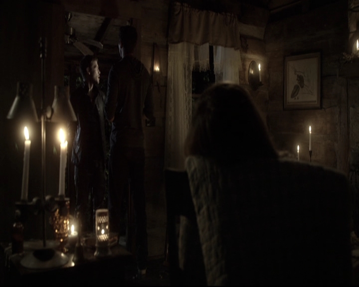 VampireDiariesWorld-dot-nl_TheOriginals-2x05RedDoor0423.jpg