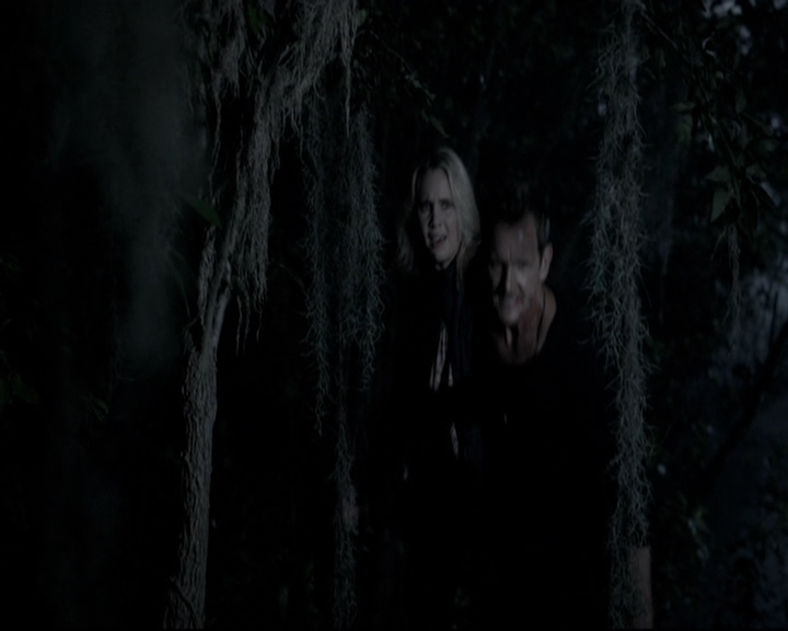 VampireDiariesWorld-dot-nl_TheOriginals-2x05RedDoor0579.jpg