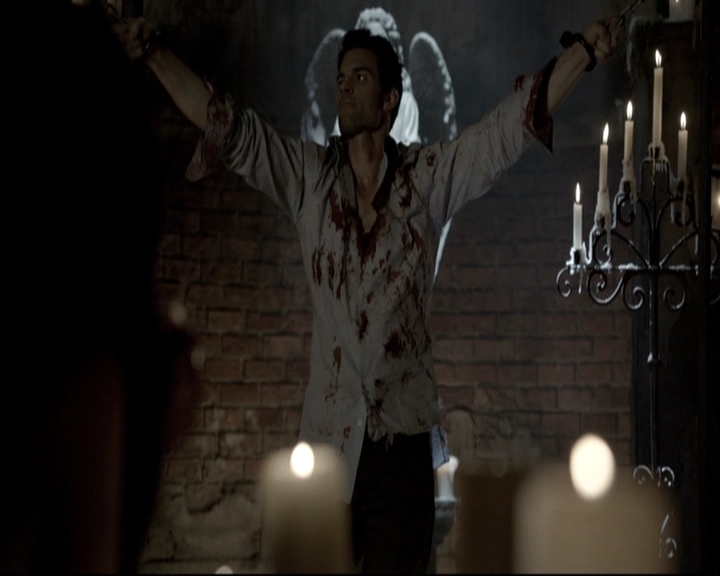 VampireDiariesWorld-dot-nl_TheOriginals-2x05RedDoor0812.jpg