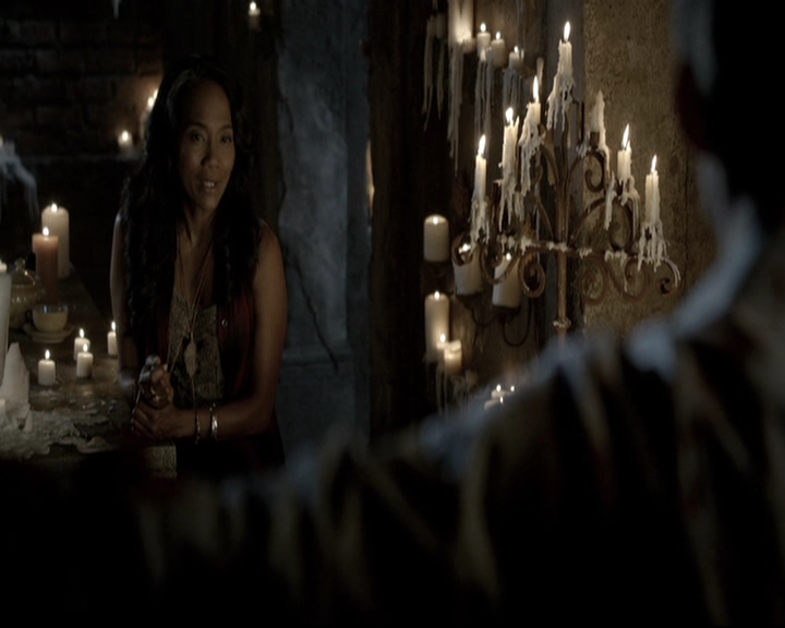 VampireDiariesWorld-dot-nl_TheOriginals-2x05RedDoor0938.jpg